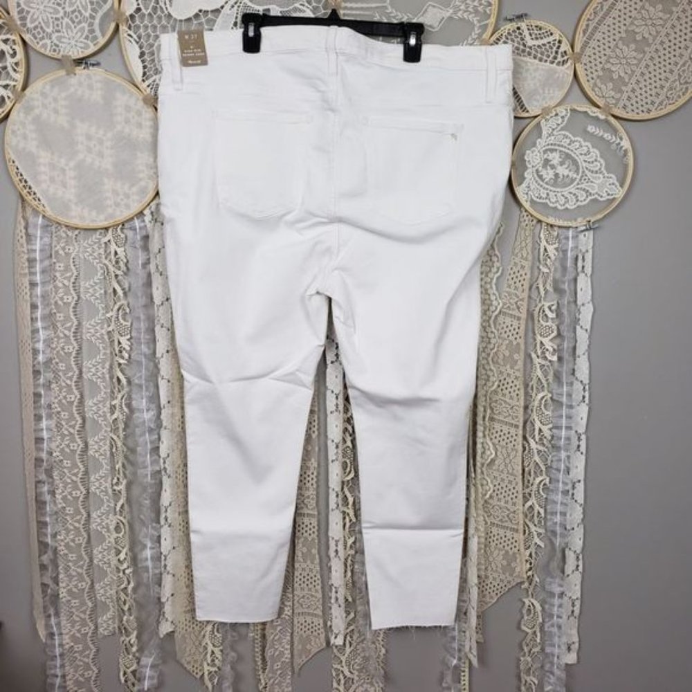 Madewell White Distressed Mid Rise Skinny Jeans - Picture 4 of 7